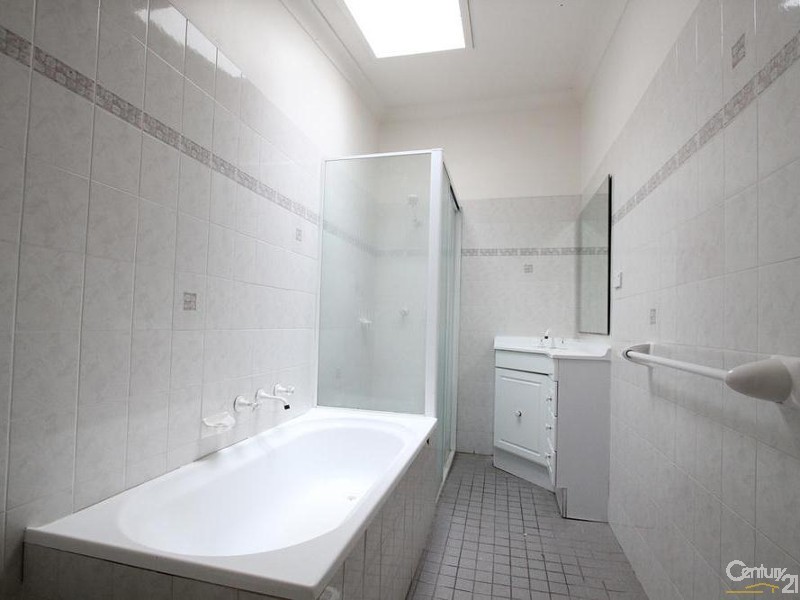 10 Curlewis Street, Ashcroft NSW 2168