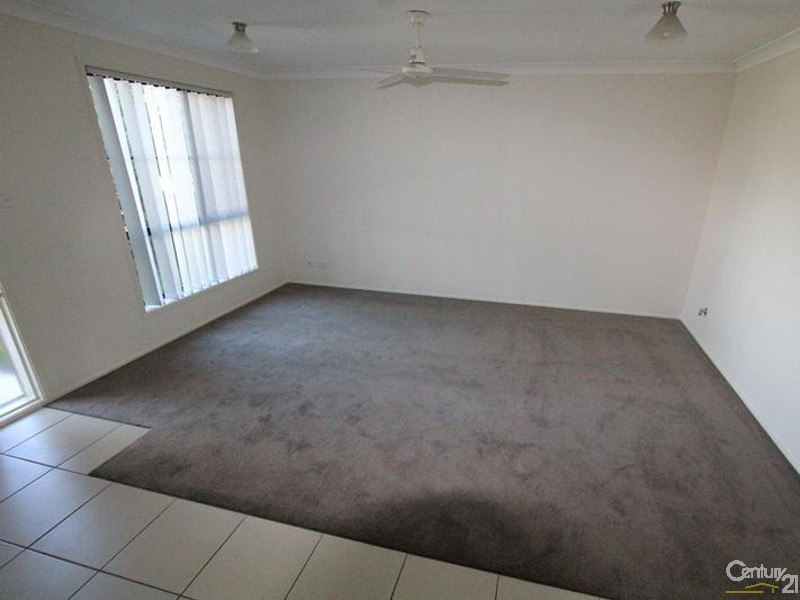 7 WATKIN TENCH PARADE, Pemulwuy NSW 2145