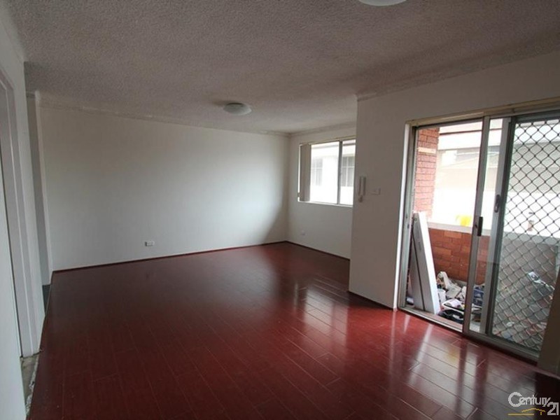 10/9 SECANT STREET, Liverpool NSW 2170