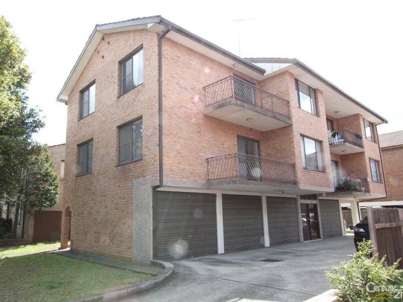 4/65 MEMORIAL AVENUE, Liverpool NSW 2170