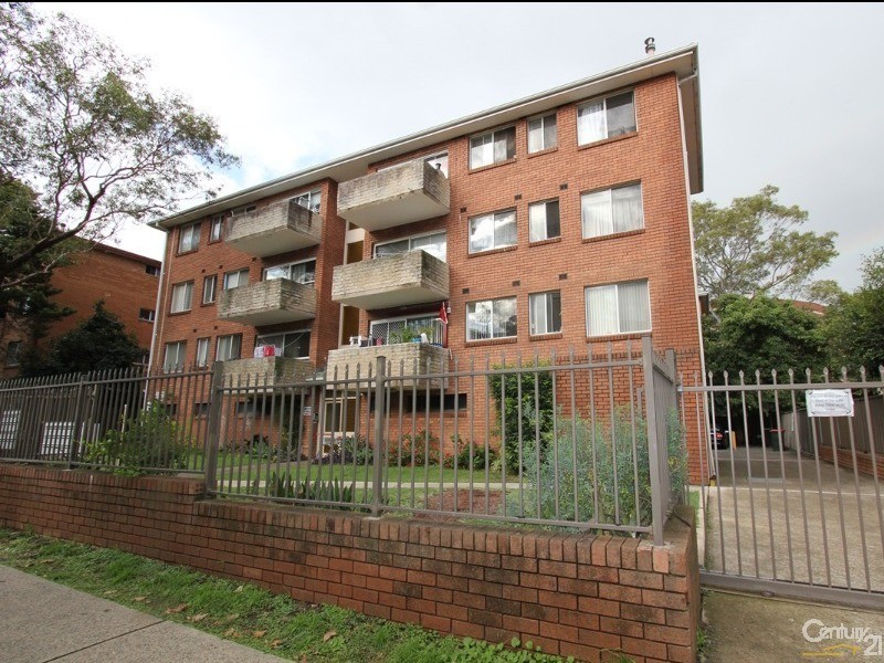 4/76 Bigge Street, Liverpool NSW 2170