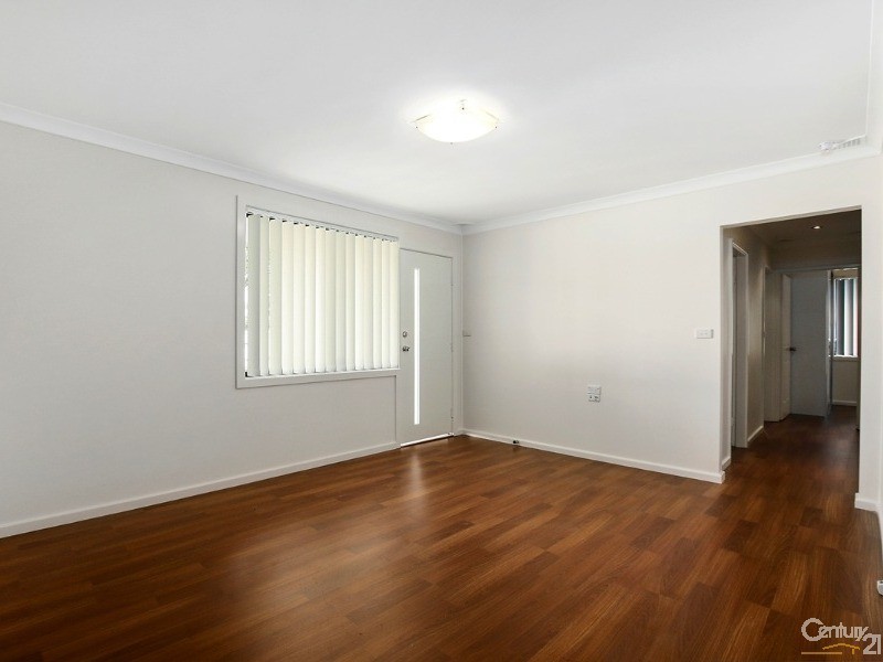 10 Garnet Place, Cartwright NSW 2168