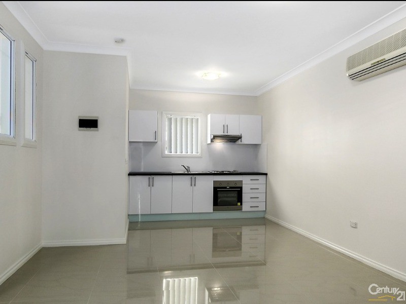 10 Garnet Place, Cartwright NSW 2168