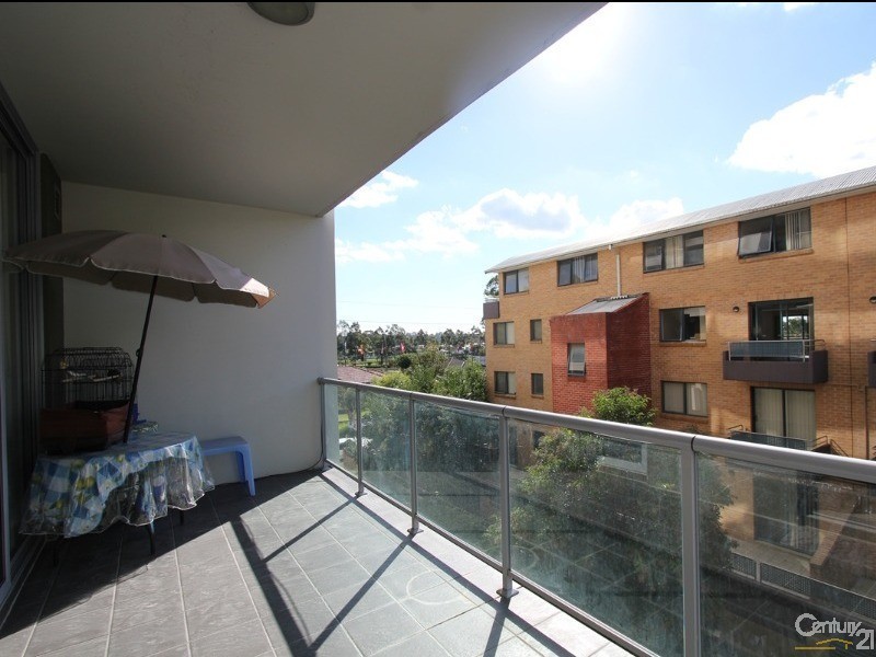 65/10-16 Castlereagh Street, Liverpool NSW 2170