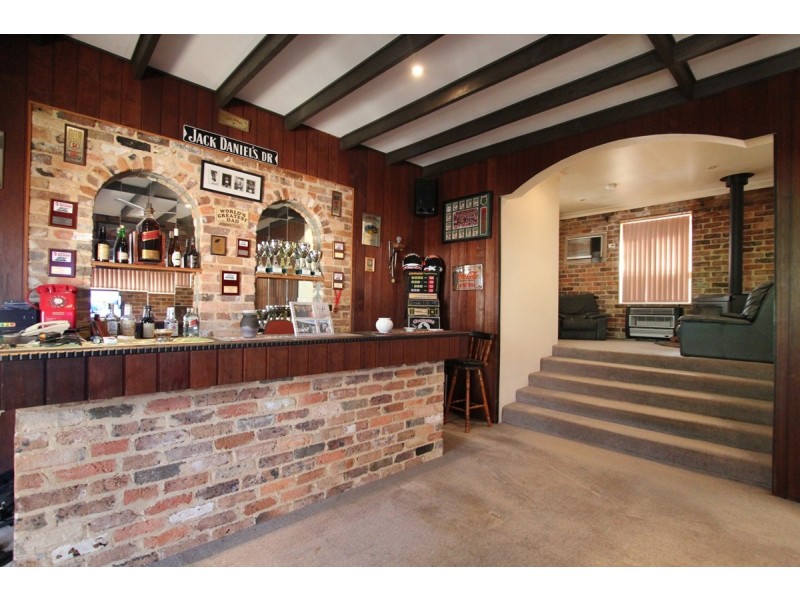 10 Shortland Avenue, Lurnea NSW 2170