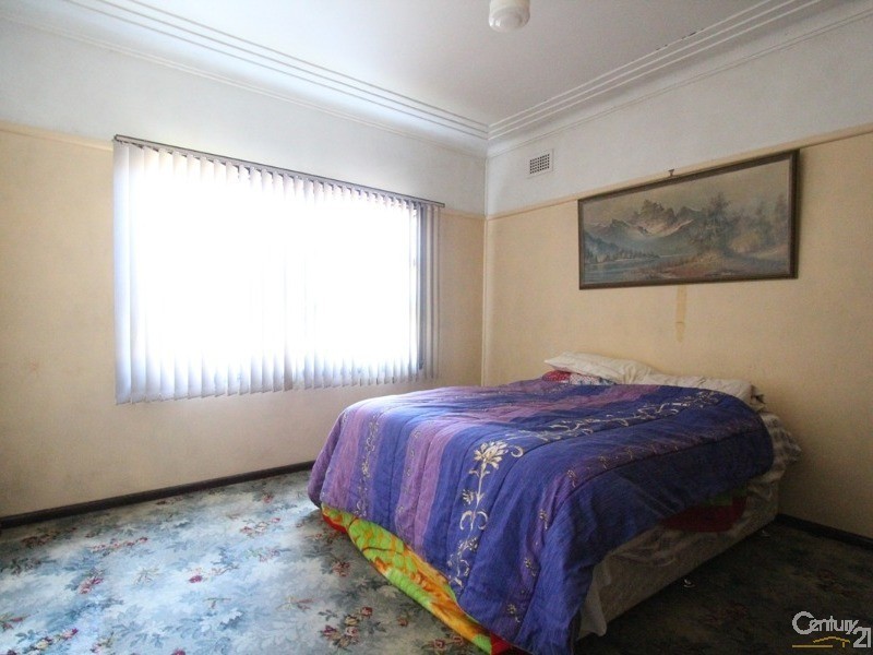 239 Memorial Avenue, Liverpool NSW 2170