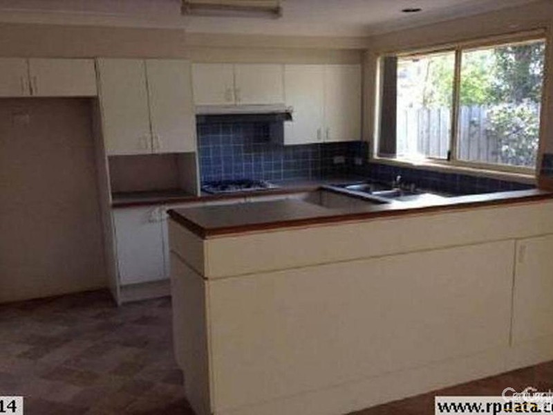 14 WARREGO COURT, Wattle Grove NSW 2173