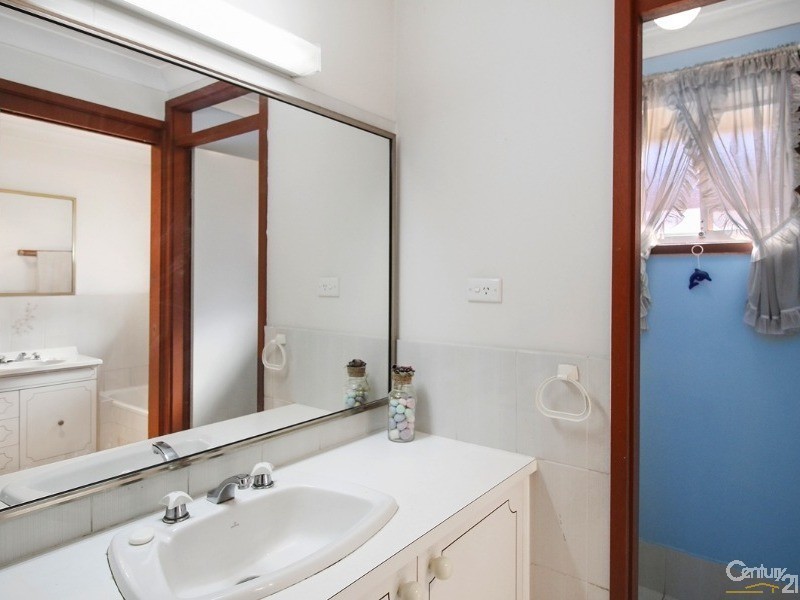 40 Amaroo Street, Bonnyrigg NSW 2177