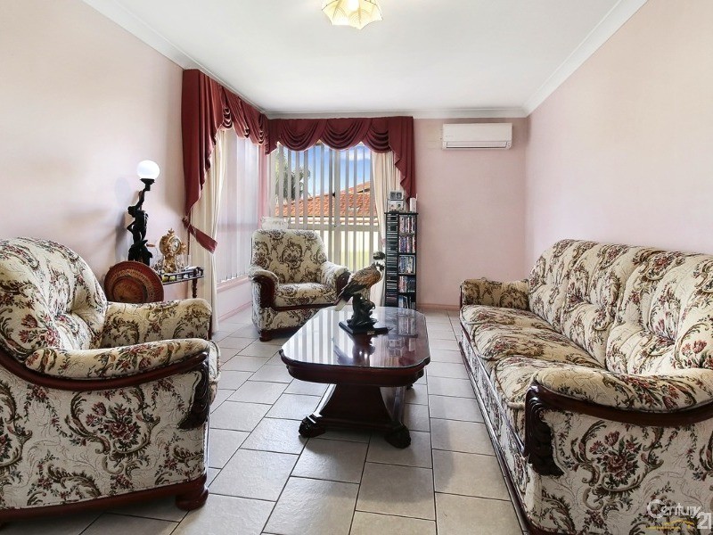 8 Alexandra Place, Glendenning NSW 2761