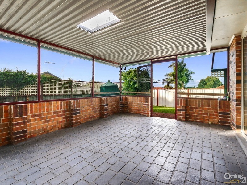 8 Alexandra Place, Glendenning NSW 2761