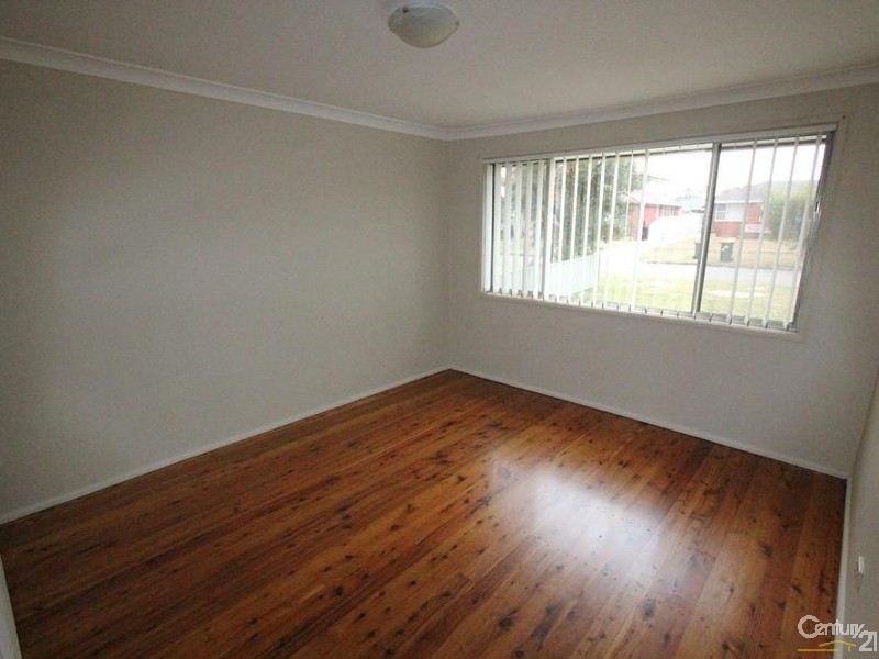 27 Thompson Avenue, Moorebank NSW 2170