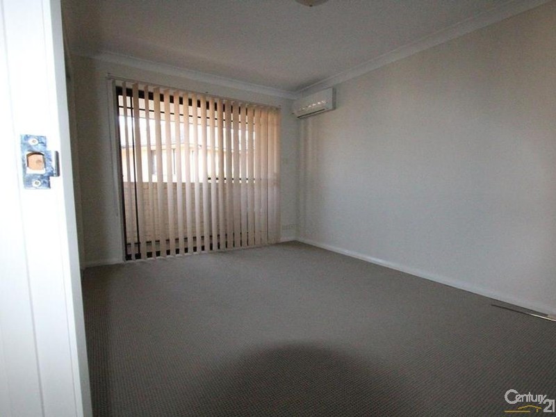 3/10 YERONA STREET, Prestons NSW 2170