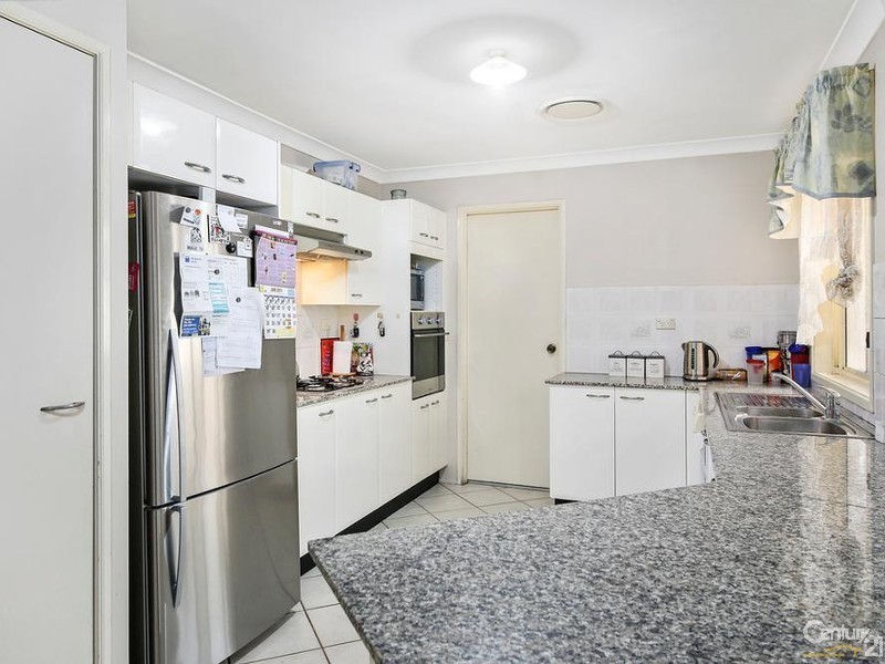 31 Ringarooma Circuit, West Hoxton NSW 2171