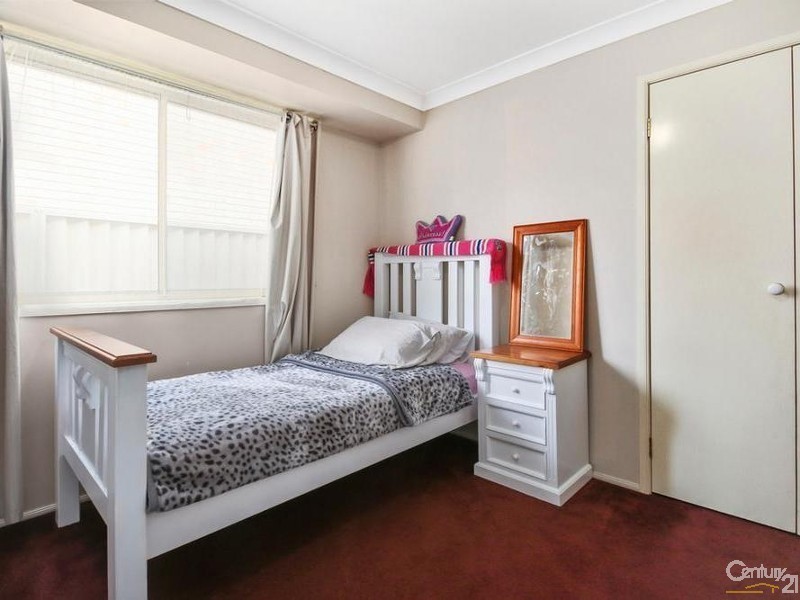 31 Ringarooma Circuit, West Hoxton NSW 2171