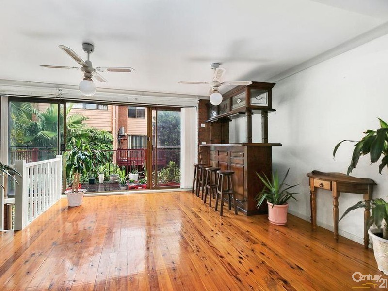 Unit 1/ 3-5 Atkinson Street, Liverpool NSW 2170