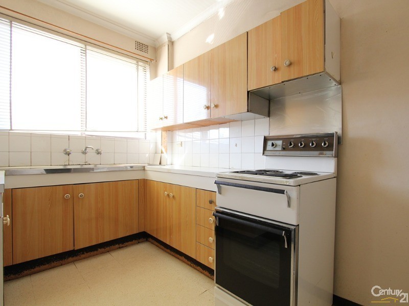 9/49 Goulburn Street, Liverpool NSW 2170