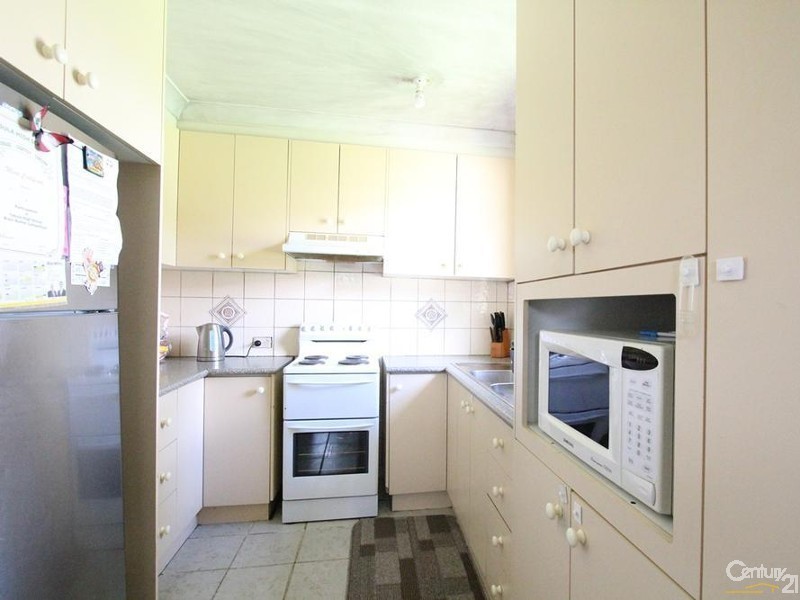 85 WEBSTER ROAD, Lurnea NSW 2170