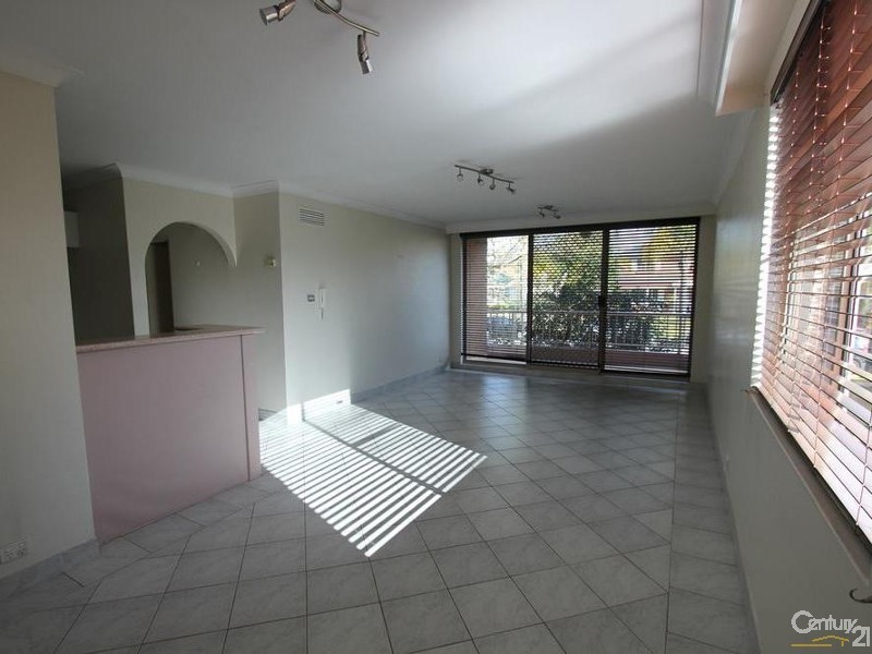 16/12 FRANK OLIVERI DRIVE, Chipping Norton NSW 2170