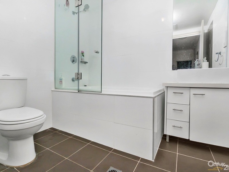 13/6-8 Bathurst Street, Liverpool NSW 2170