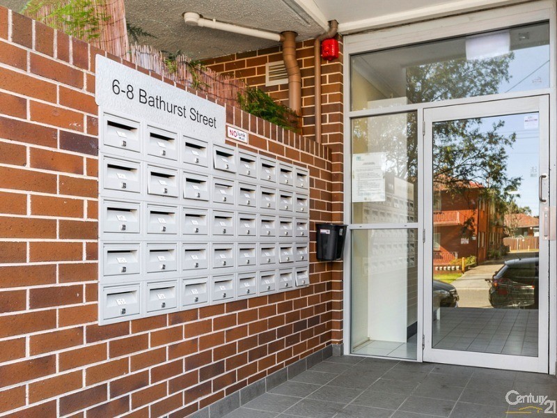 13/6-8 Bathurst Street, Liverpool NSW 2170