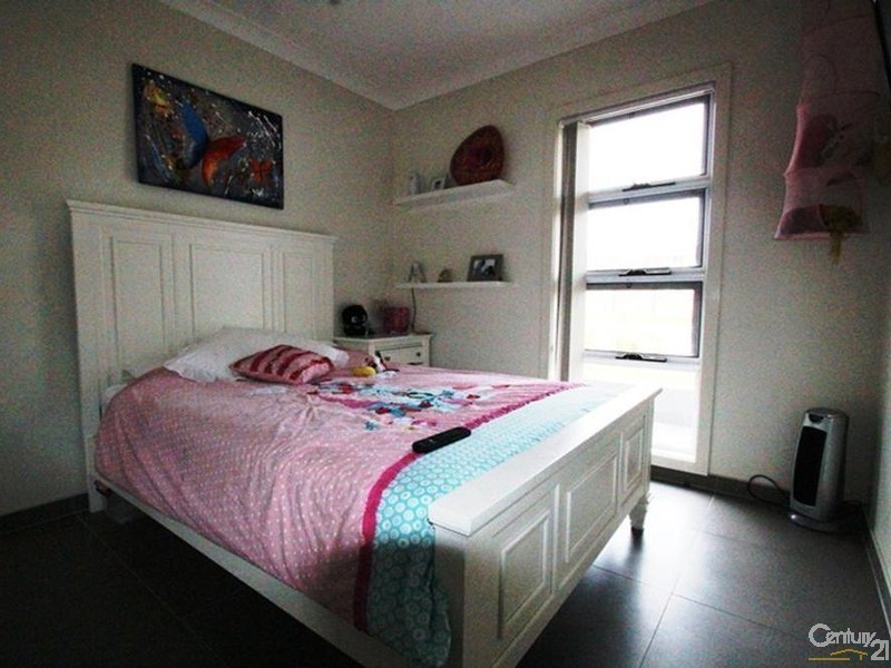 6 TUGELA RISE, Edmondson Park NSW 2174