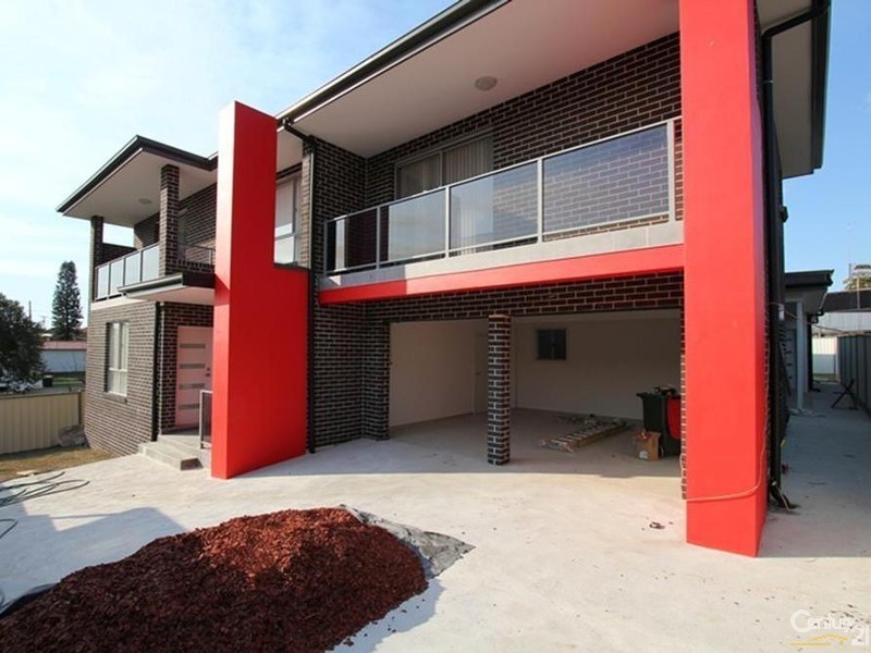 972 WOODVILLE ROAD, Villawood NSW 2163