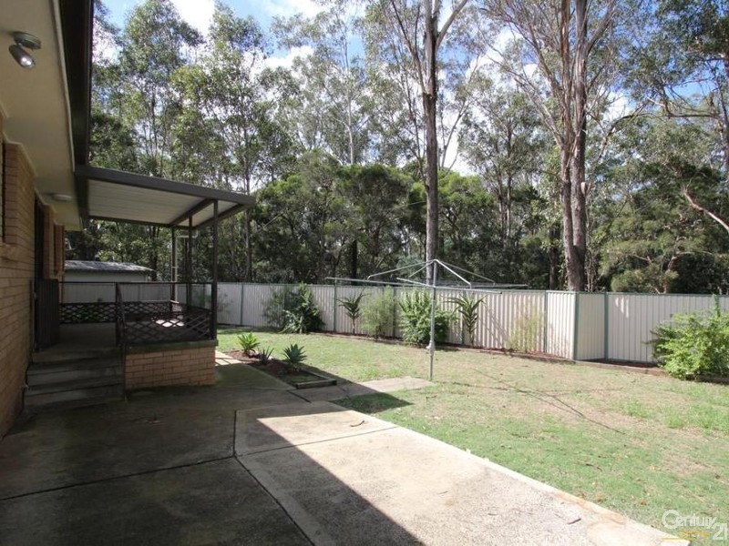 88 TROBRIAND CRESCENT, Glenfield NSW 2167