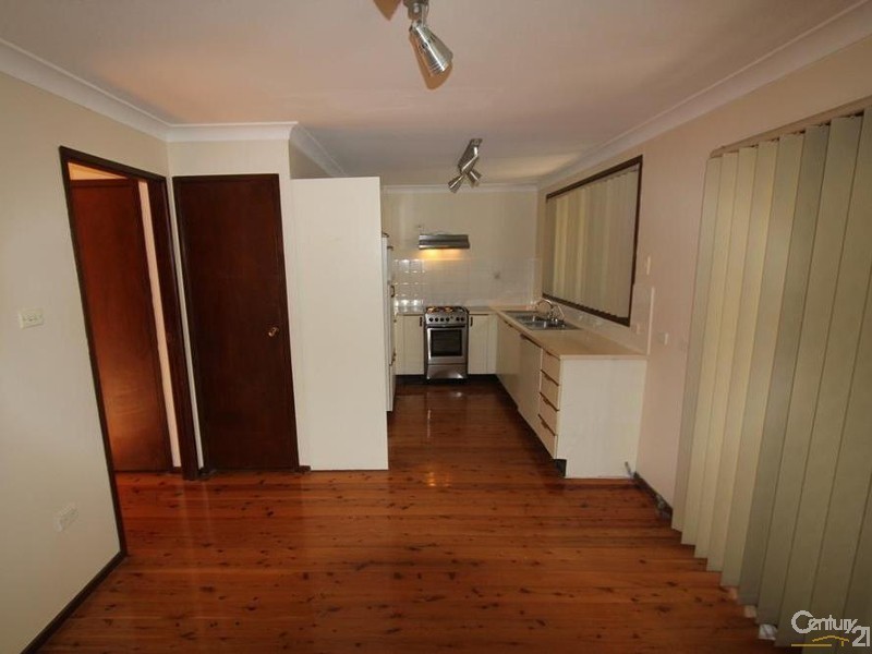 88 TROBRIAND CRESCENT, Glenfield NSW 2167