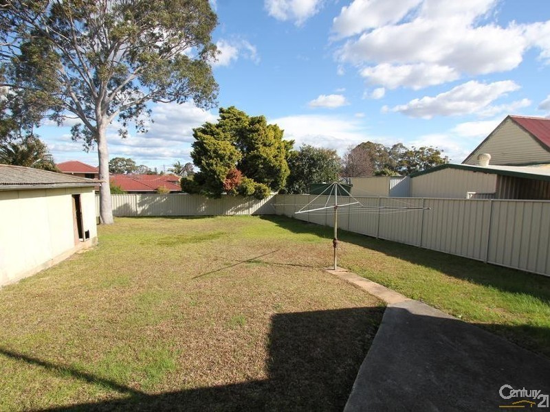 214 MOORE STREET, Liverpool NSW 2170