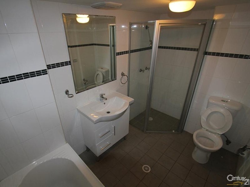 24/17-19 NORTHUMBERLAND STREET, Liverpool NSW 2170