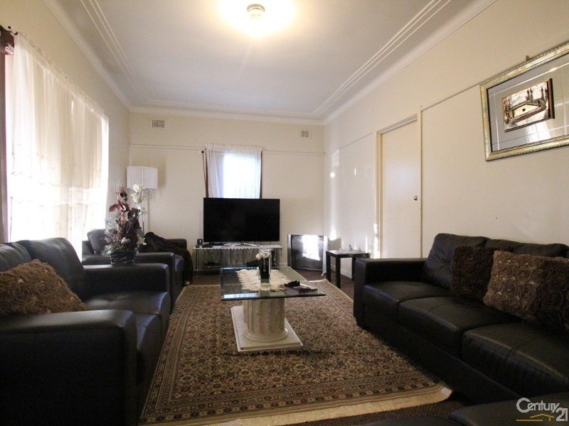 512 Hume Highway, Casula NSW 2170