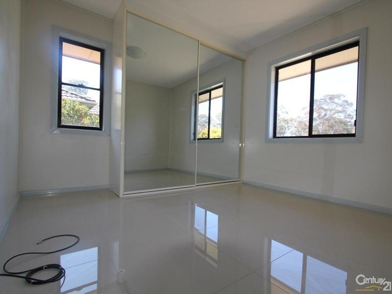 7 MAXWELL AVENUE, Ashcroft NSW 2168