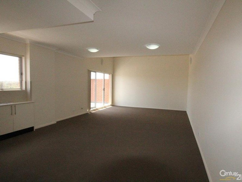 35/6-8 BATHURST STREET, Liverpool NSW 2170