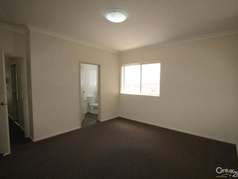 35/6-8 BATHURST STREET, Liverpool NSW 2170