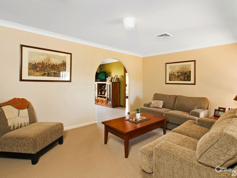 13 Westbury Street, Chipping Norton NSW 2170