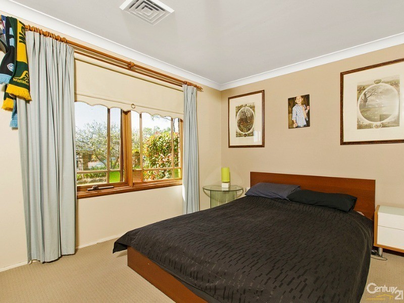 13 Westbury Street, Chipping Norton NSW 2170