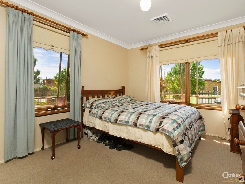 13 Westbury Street, Chipping Norton NSW 2170