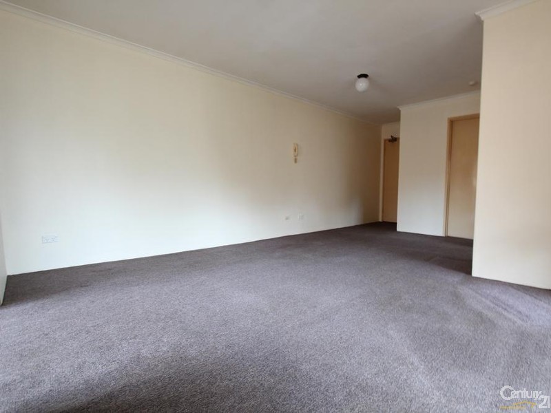 8/142 MOORE STREET, Liverpool NSW 2170