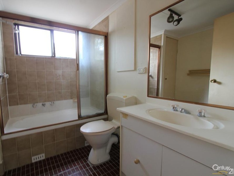 8/142 MOORE STREET, Liverpool NSW 2170