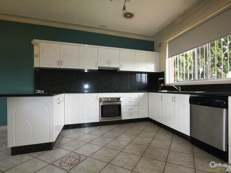 273 EPSOM ROAD, Chipping Norton NSW 2170