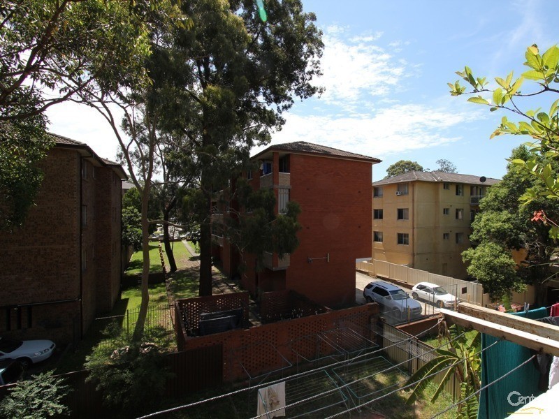 14/37-39 Speed Street, Liverpool NSW 2170