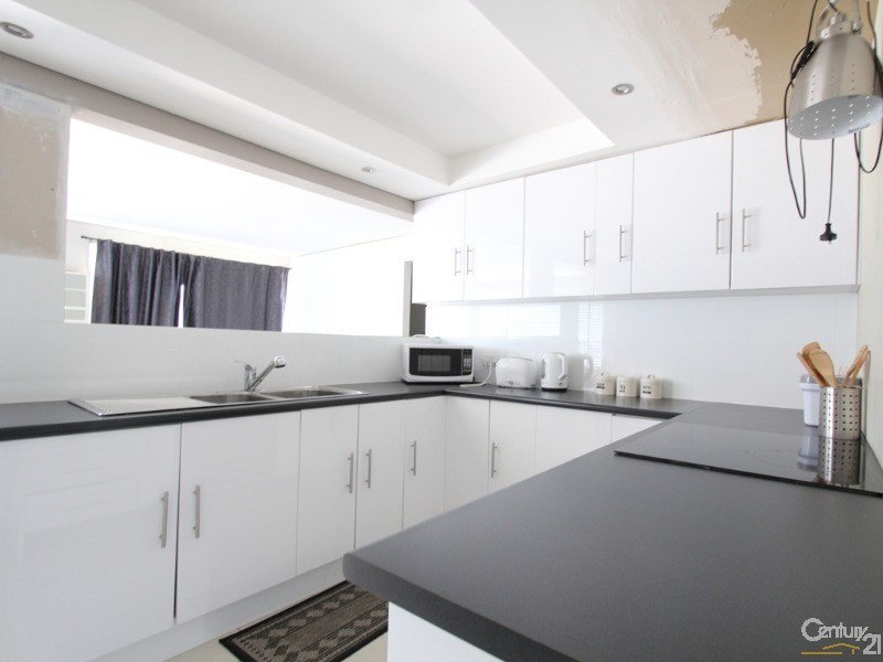 199 Hoxton Park Road, Cartwright NSW 2168