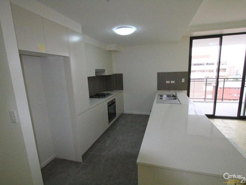 111/69-71 ELIZABETH DRIVE, Liverpool NSW 2170