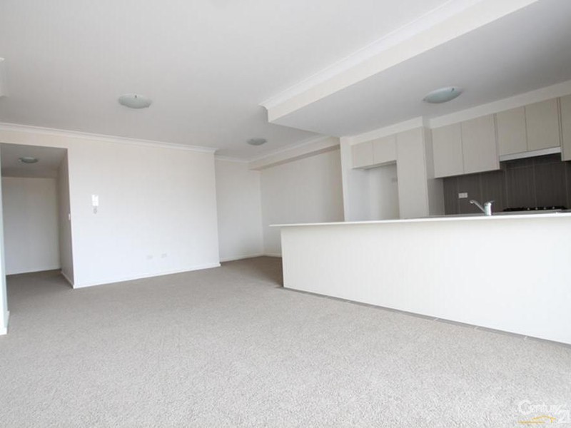 111/69-71 ELIZABETH DRIVE, Liverpool NSW 2170