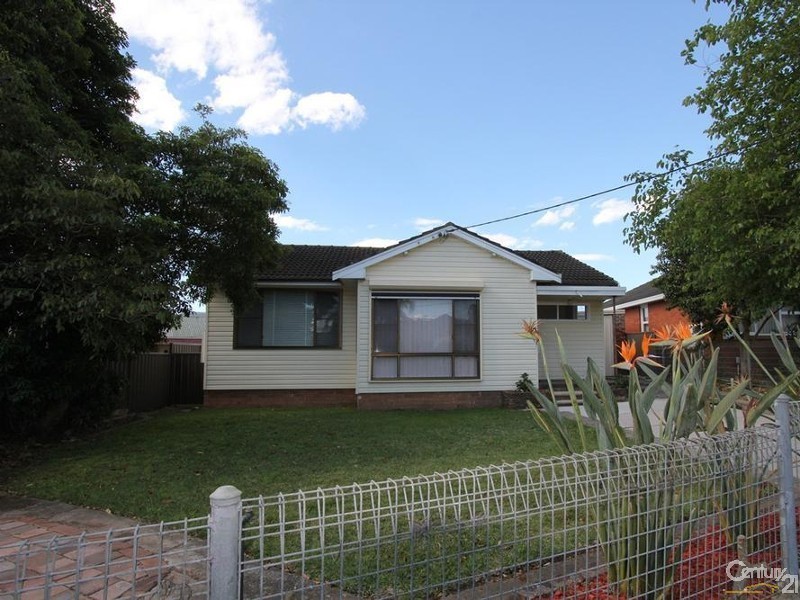 87 GRAHAM AVENUE, Lurnea NSW 2170