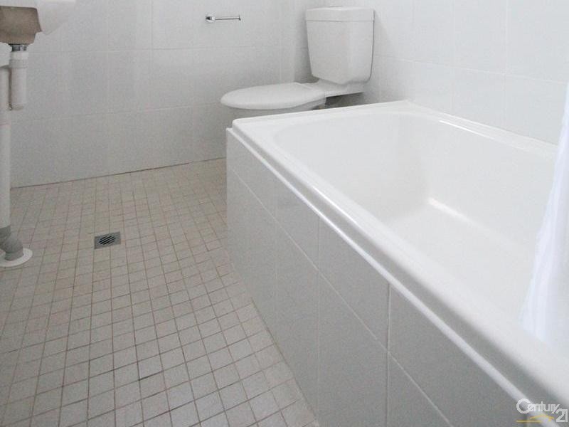 8/94-100 BIGGE STREET, Liverpool NSW 2170