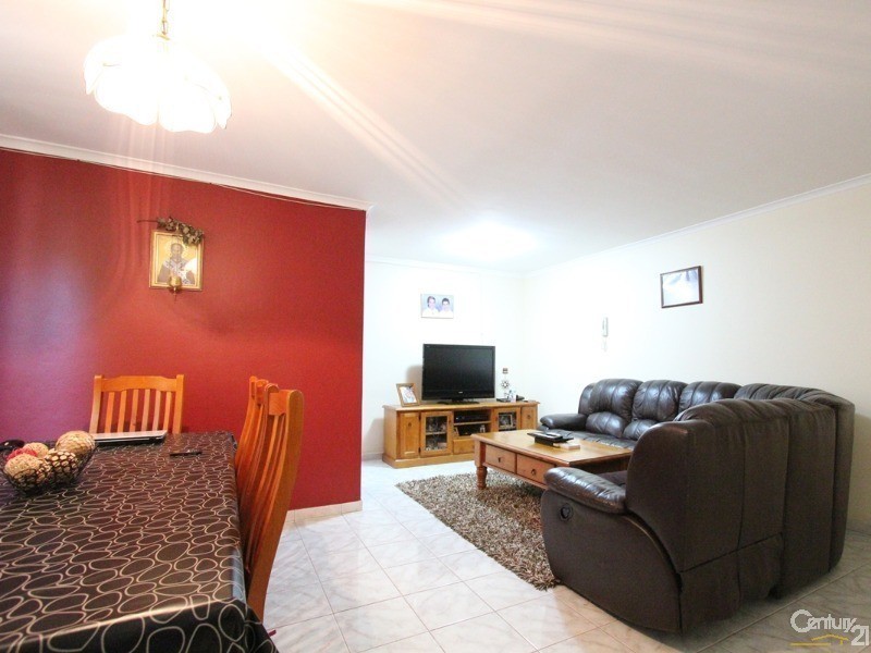 4/77 Memorial Ave, Liverpool NSW 2170