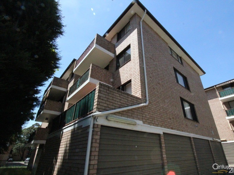 4/77 Memorial Ave, Liverpool NSW 2170