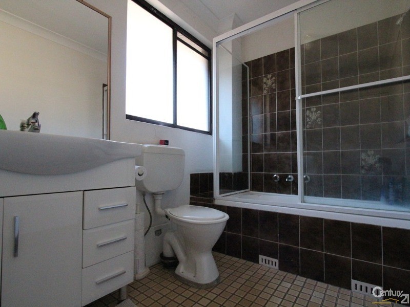 9/77 Memorial Ave, Liverpool NSW 2170