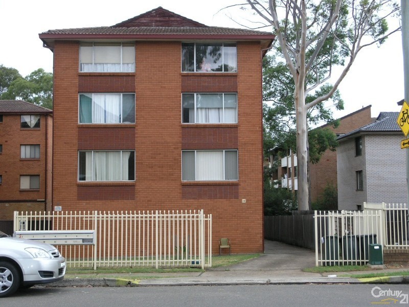 4/14 FORBES STREET, Warwick Farm NSW 2170